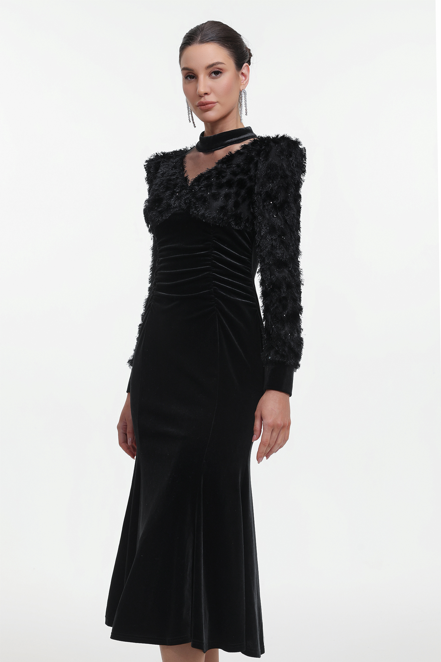 Jayden Chic Contour Long Sleeve V Neck Velvet Maxi Dress