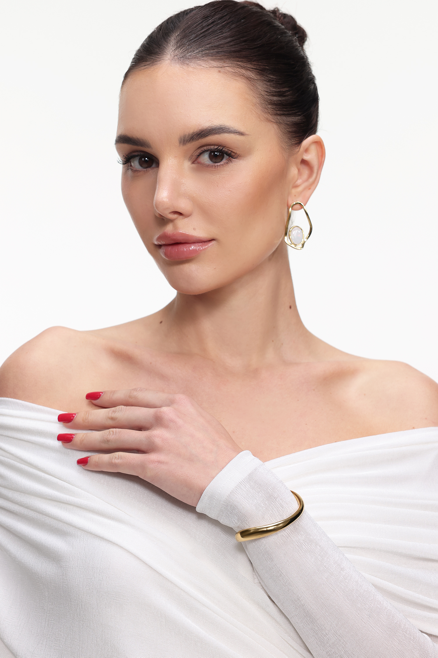 Villy Surround Open Metal Bracelet