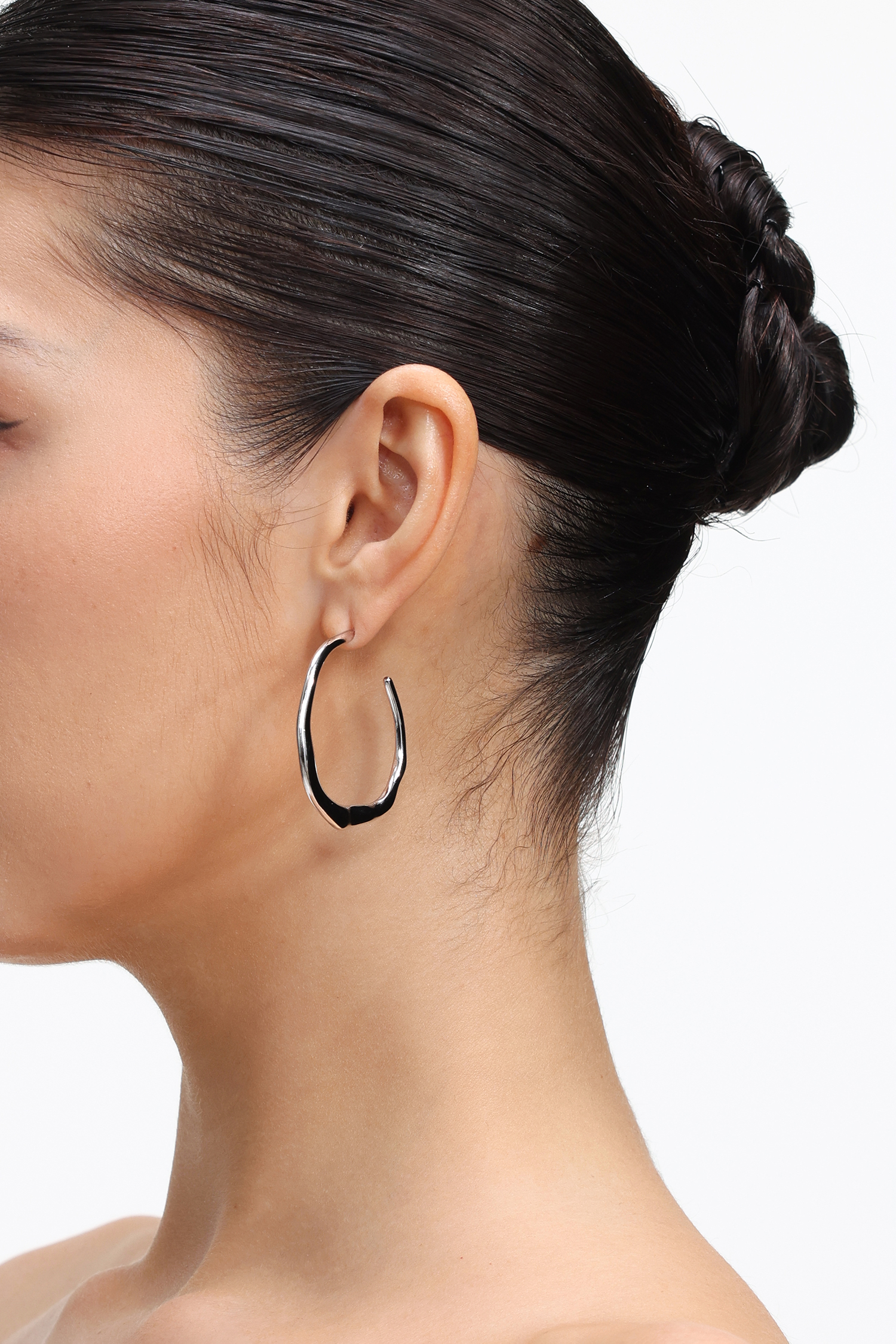 Mio Circle Metal Earrings