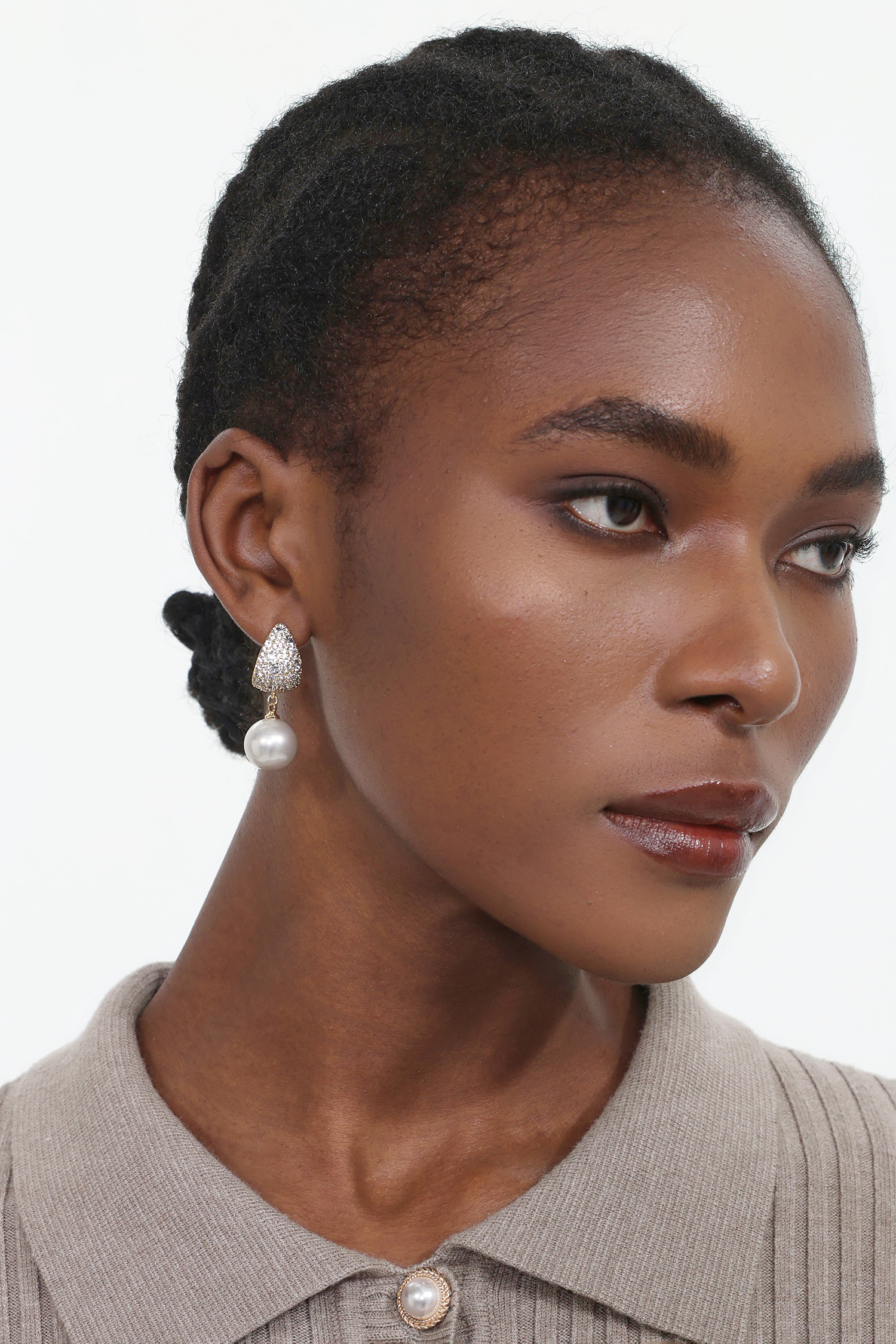 Ninamo Diamond Pearl Earrings