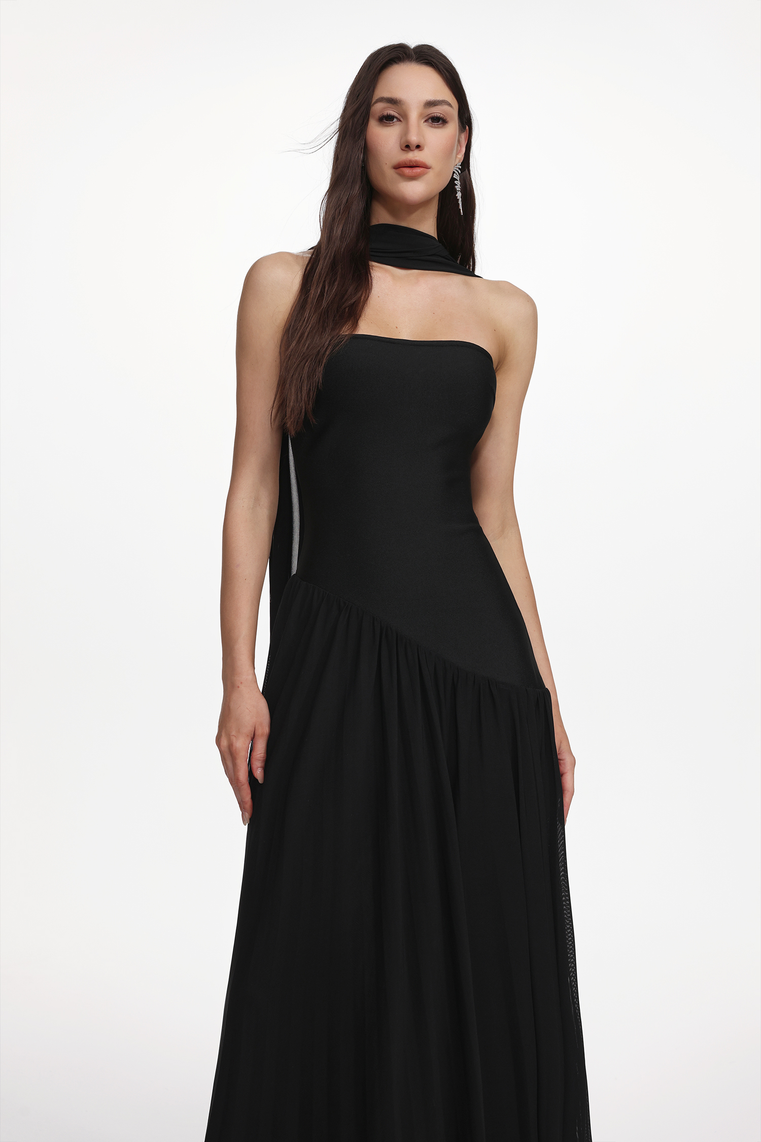 Veva Elegant Contour Strapless Scarf Ruched Bandage Maxi Dress