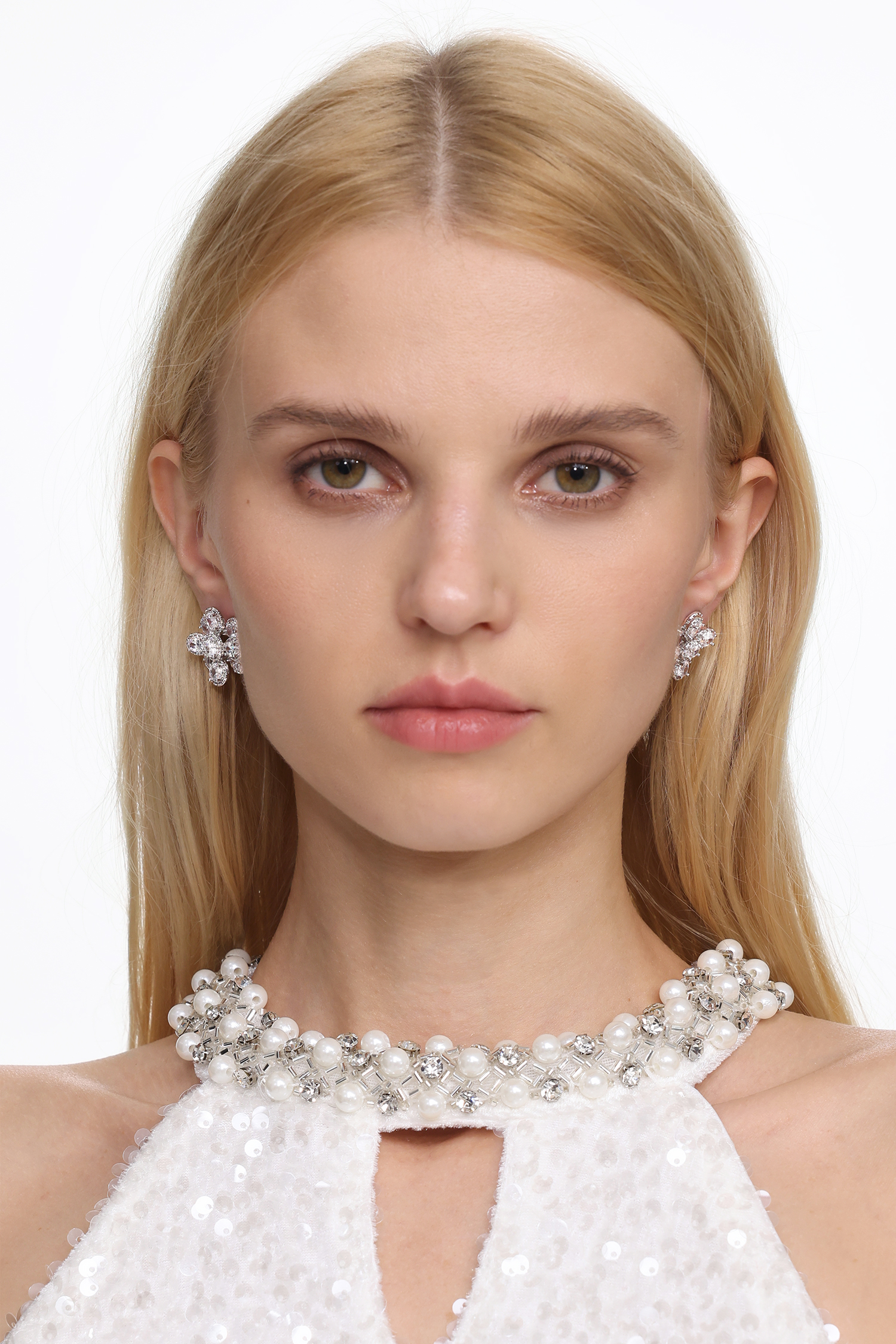 Drana Flower Diamond  Earrings