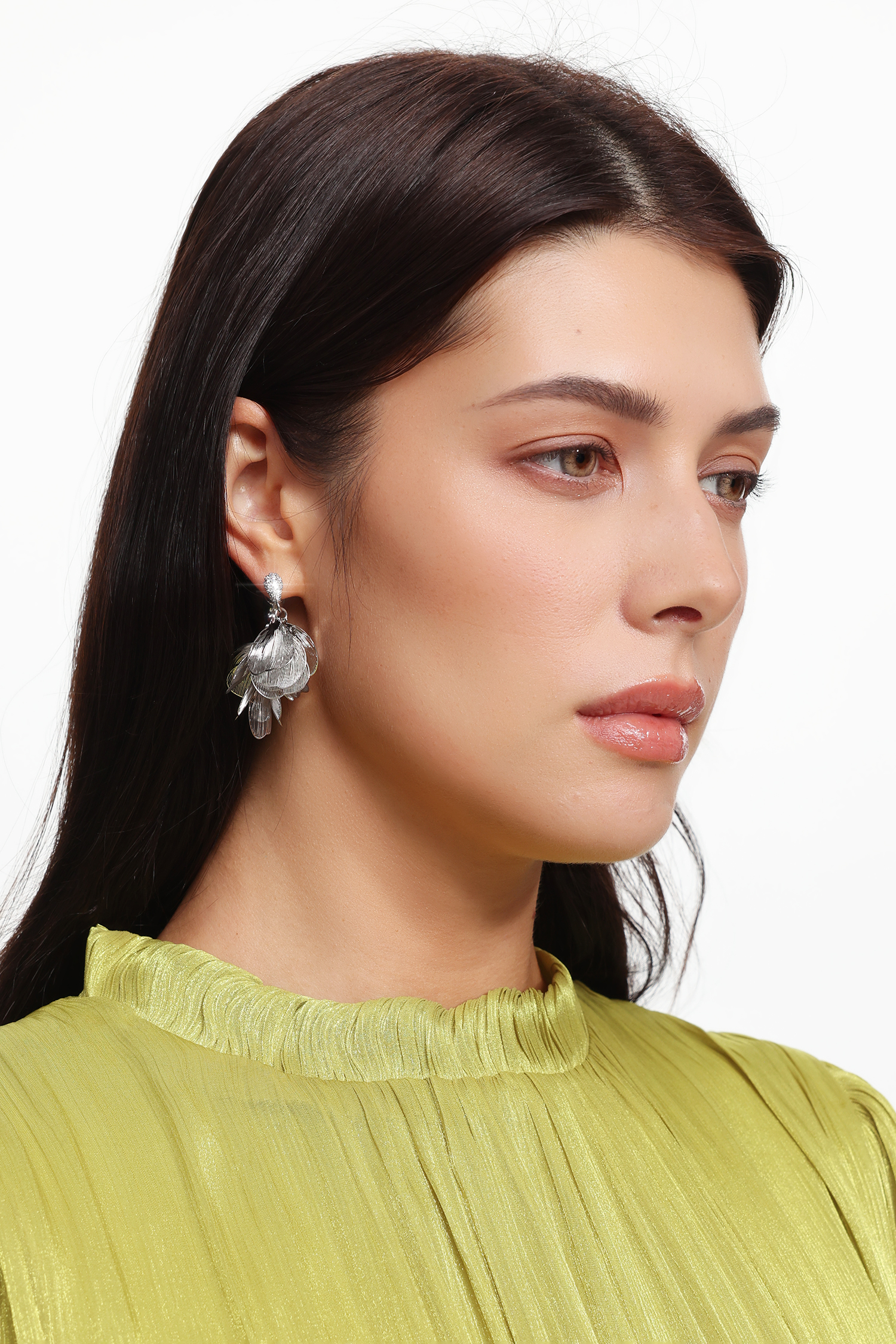 Nahla Linear Floral Petal Silver Earrings