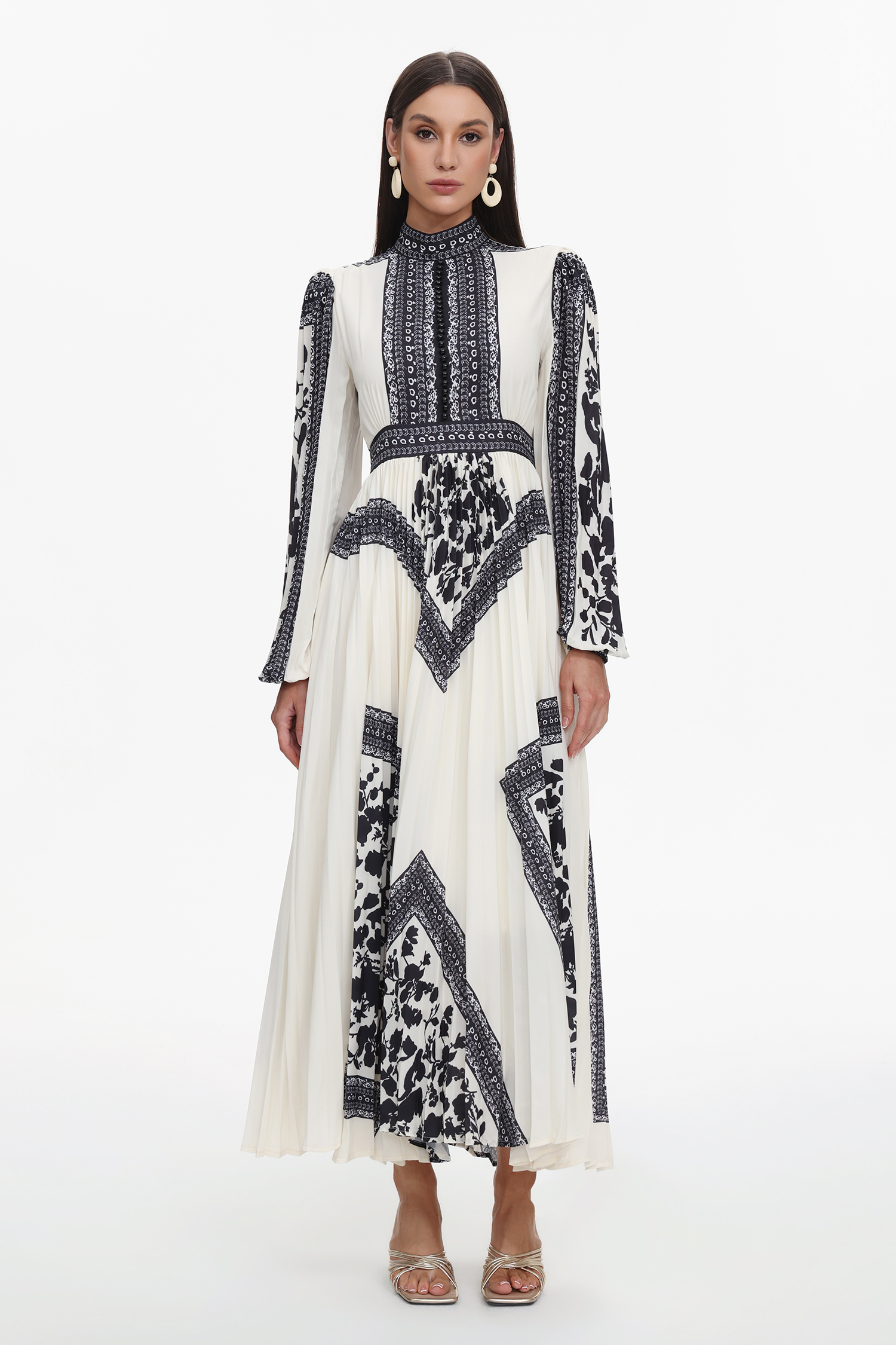 Sahara Resort Flowy Pleated Long Sleeve Printed Chiffon Black Maxi Dress