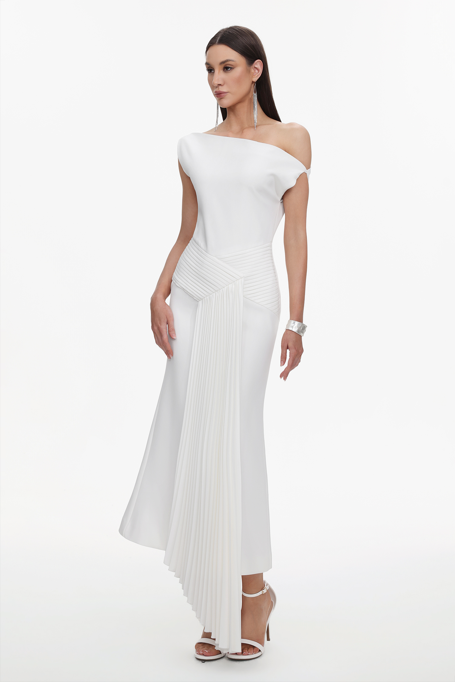 Paulina Oblique Shoulder Sleeveless Folds Midi Dress