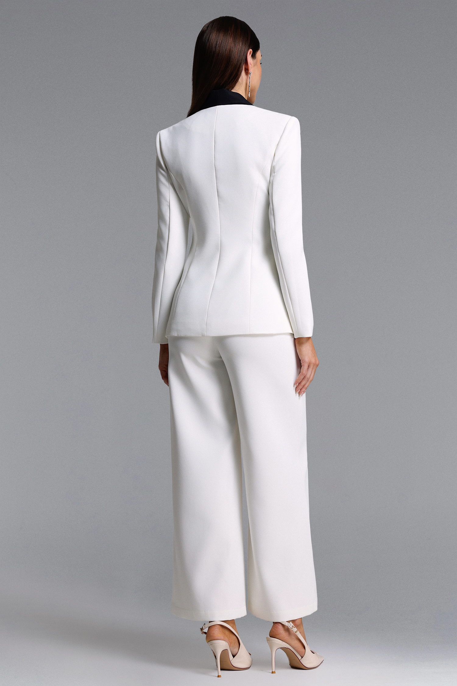 Umeko Classic Tailored Long Sleeve Contrast Lapel Blazer Set