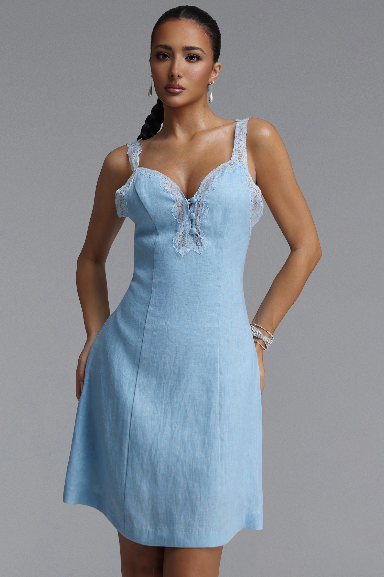 Secyij Chic Tailored V Neck Sleeveless Lace Trimmed Woven Mini Dress