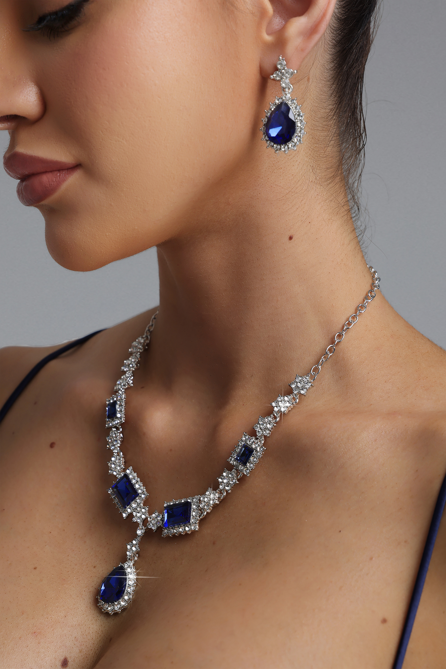 Julieta Grand Blue Stone Set