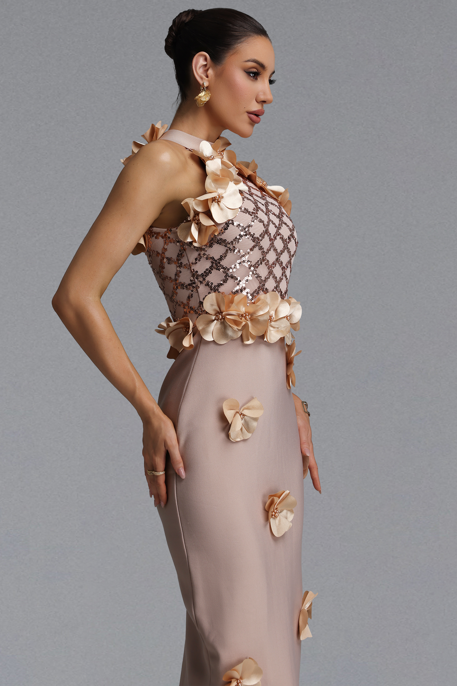 Pedra Giela Oria Glamorous Contour Pearl Floral Bandage Beige Maxi Dress