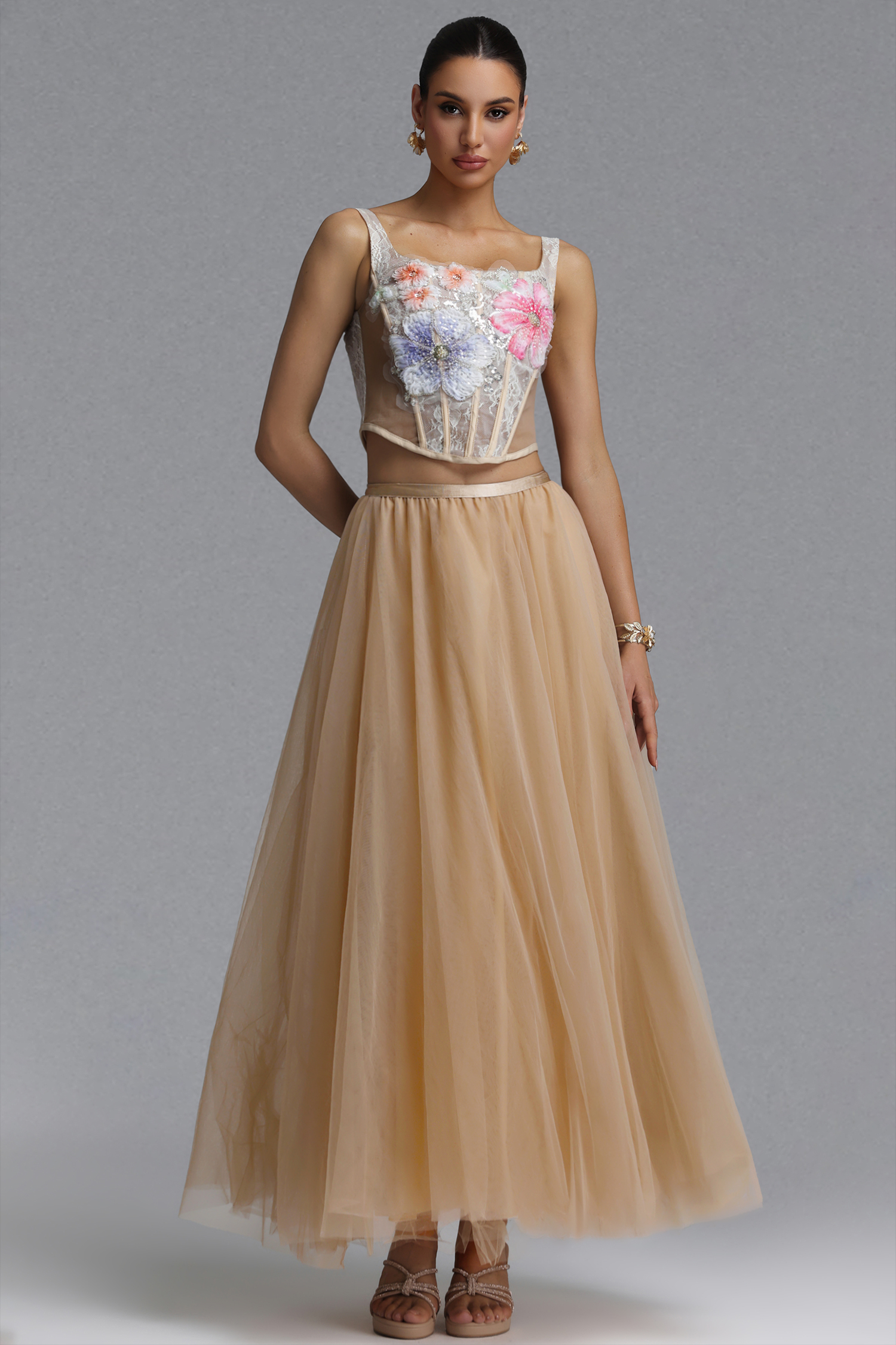 Reye Elegant Waist-Cinching Square Neck Strap Boned Colorful 3D Floral High Waist Full Skirt Mesh Two-Piece Maxi Evening Dress