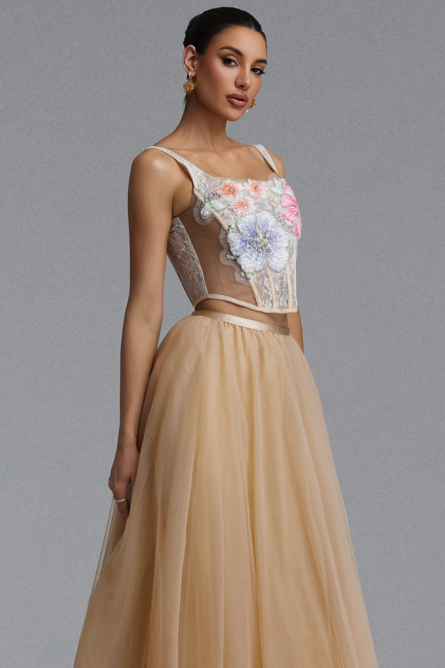 Reye Elegant Waist-Cinching Square Neck Strap Boned Colorful 3D Floral High Waist Full Skirt Mesh Two-Piece Maxi Evening Dress