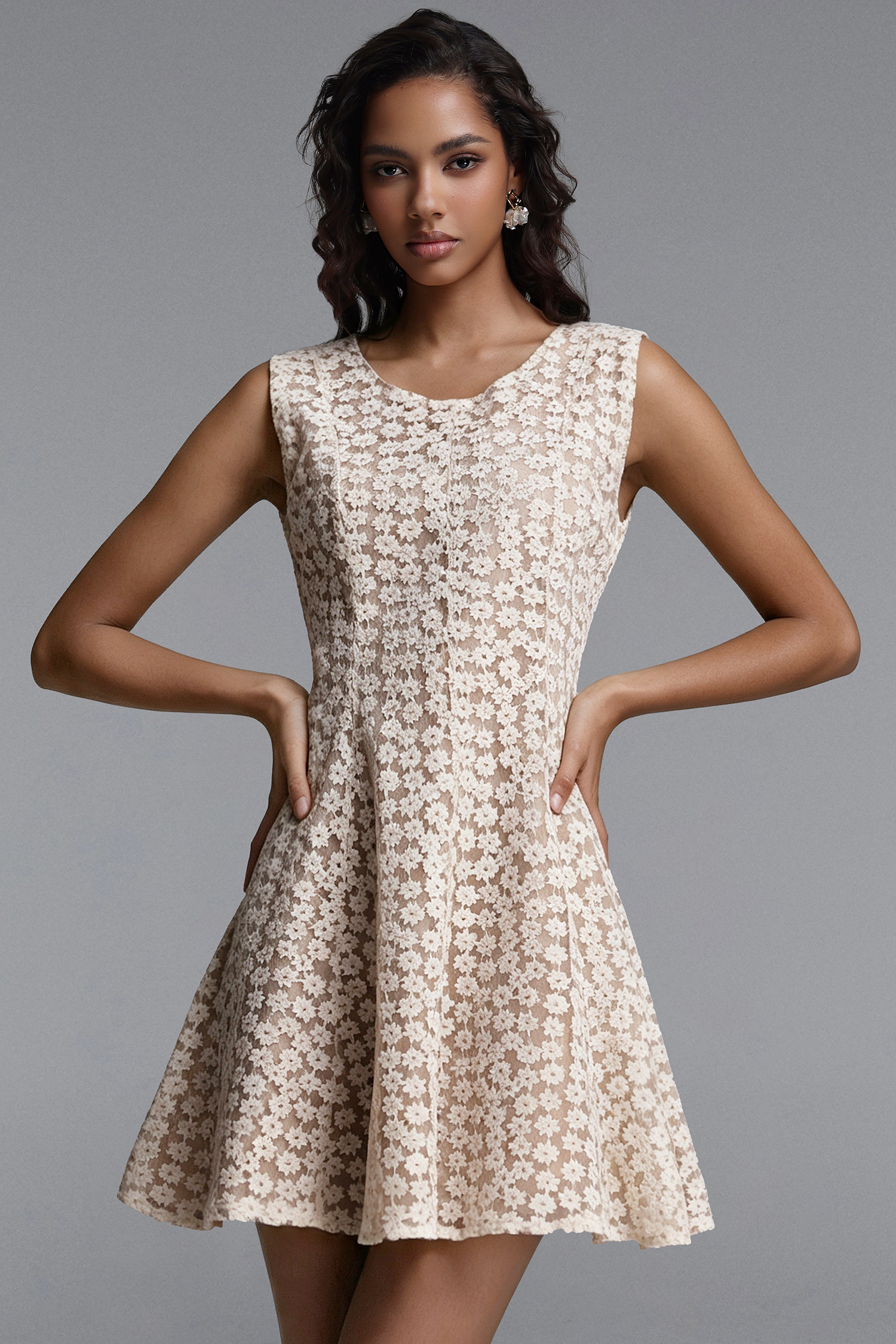 Teagan Romantic Flowy Round Neck Sleeveless Floral Woven Mini Dress