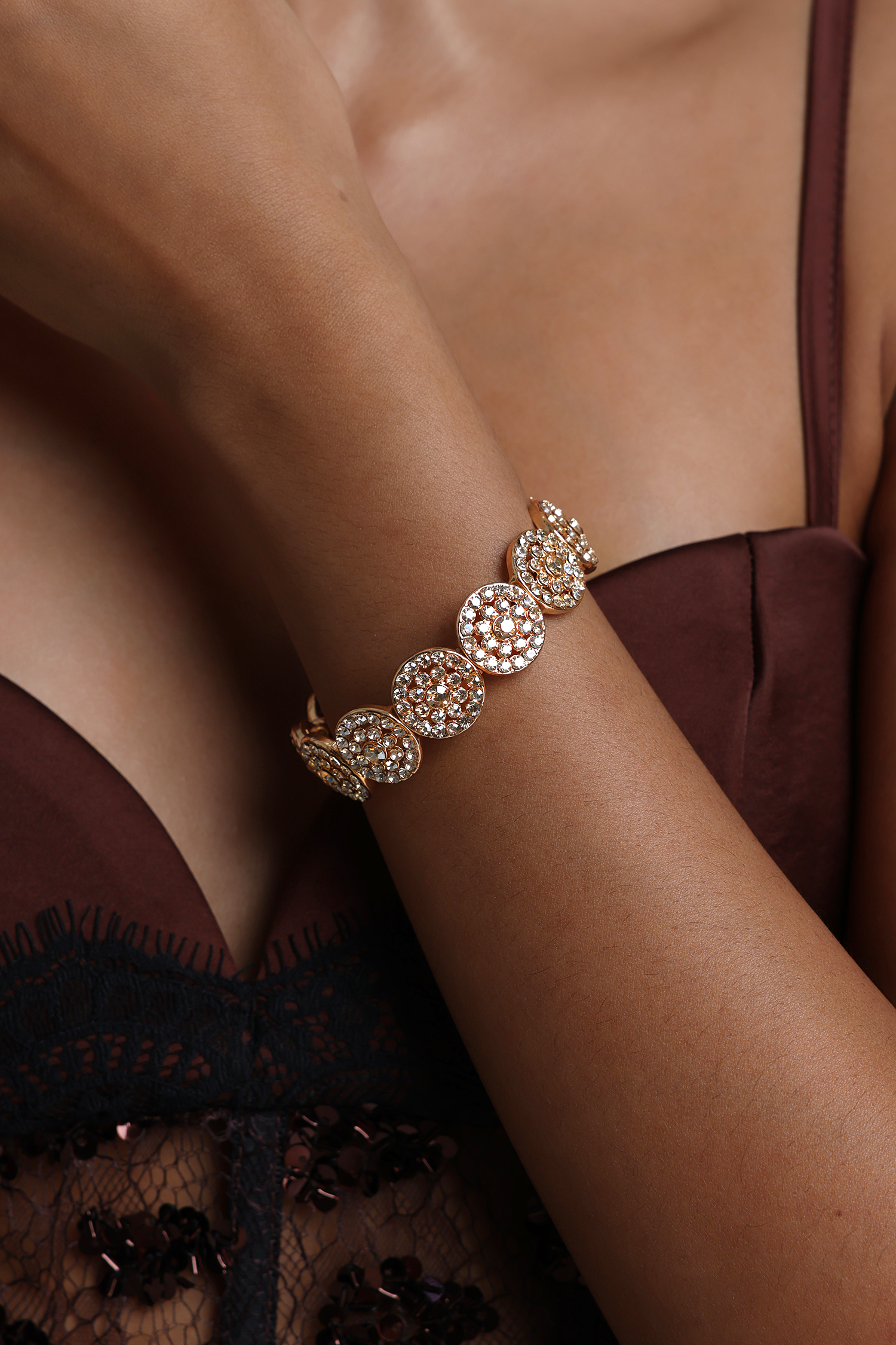 Zandy Round Diamond Stretch Gold Bracelet