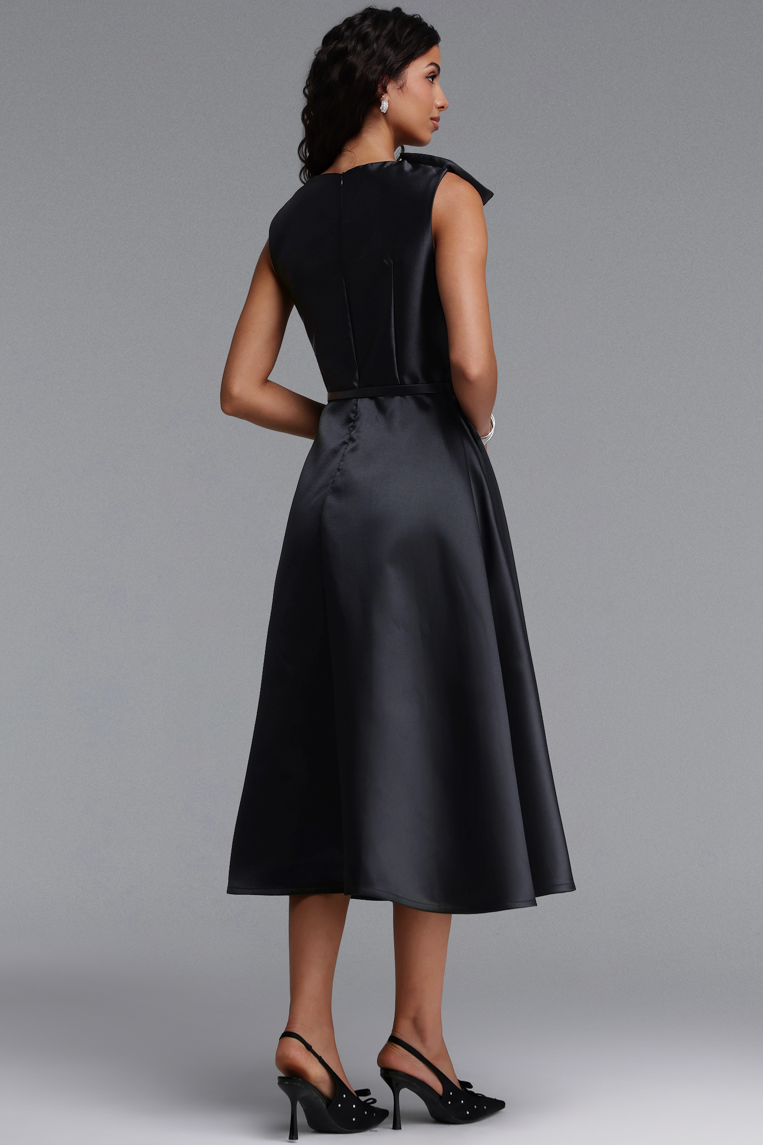 Fallon Elegant Tailored Sleeveless Bow Detailed Woven Black Maxi Dress