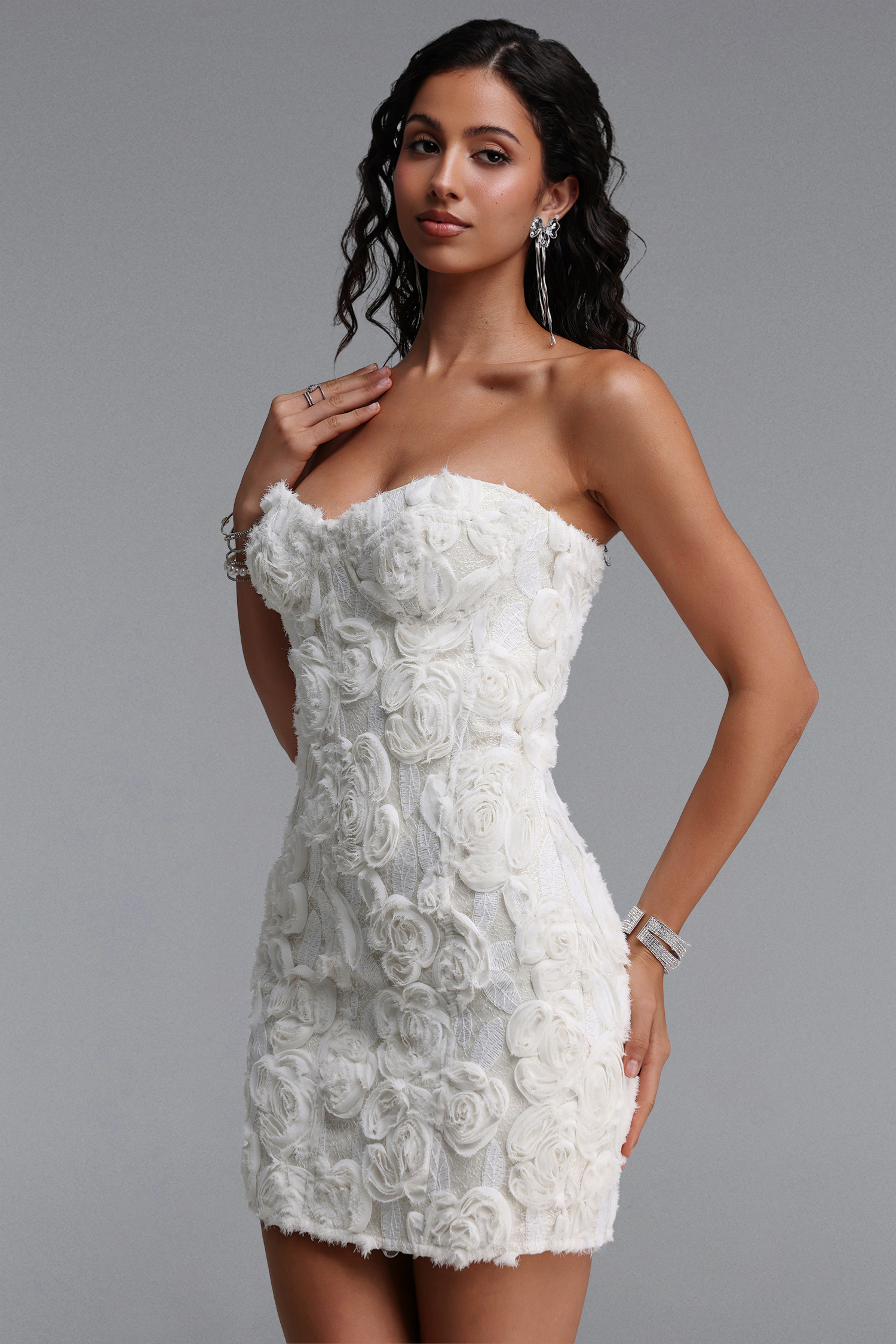 Gisel Elegant Contour Tie Strap Floral Mini Dress