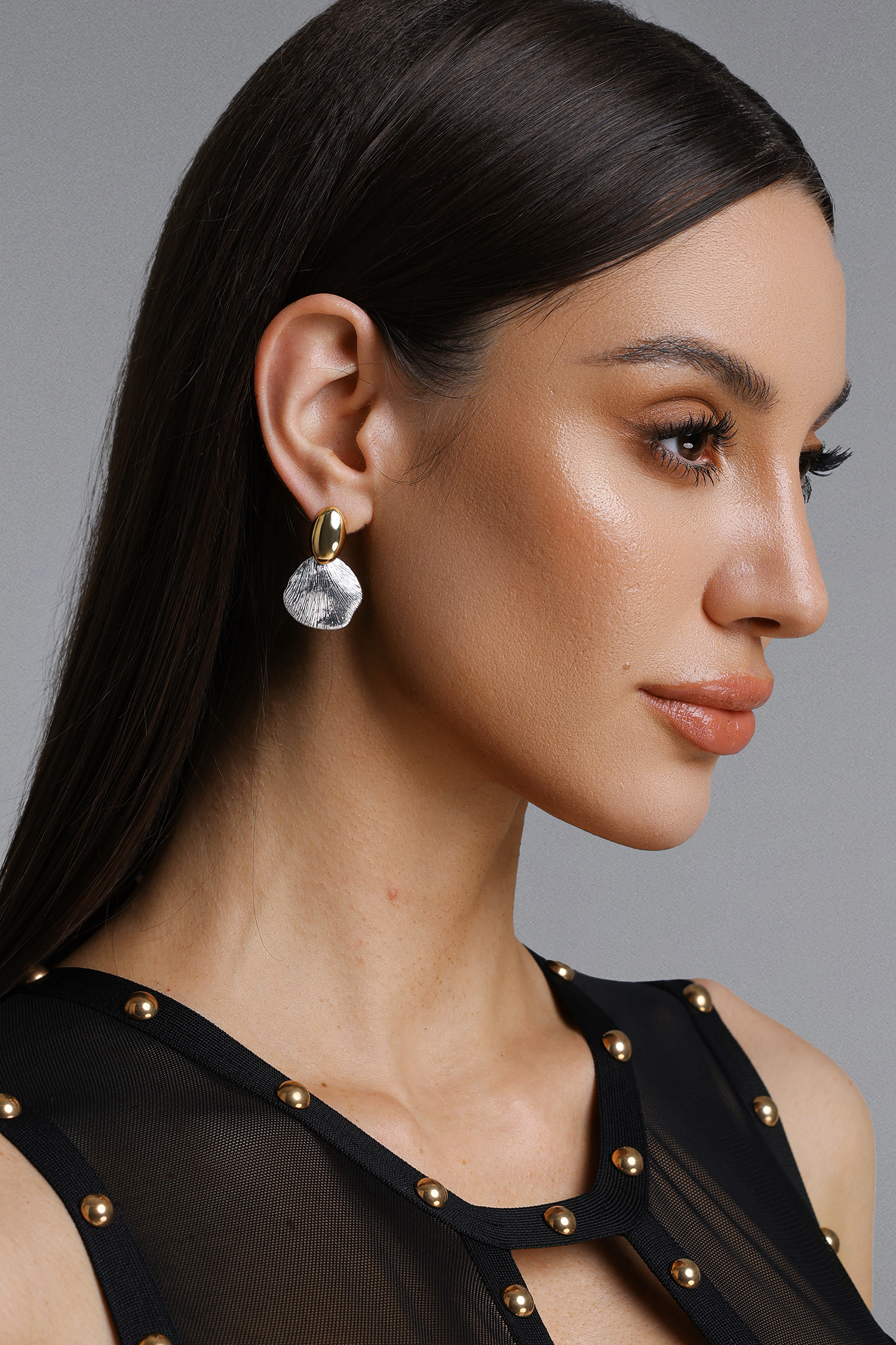 Lyla Textured Ginkgo Leaf Drop Earrings