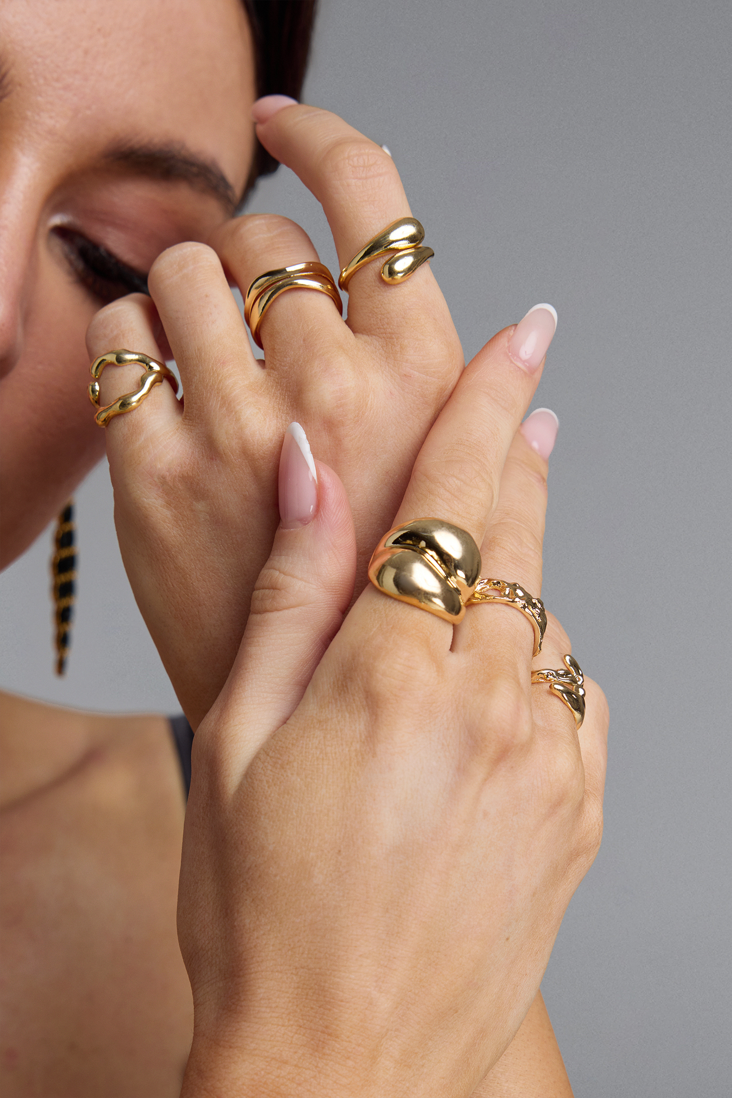 Nahla Irregular Lava Texture Metal Stackable Ring Set