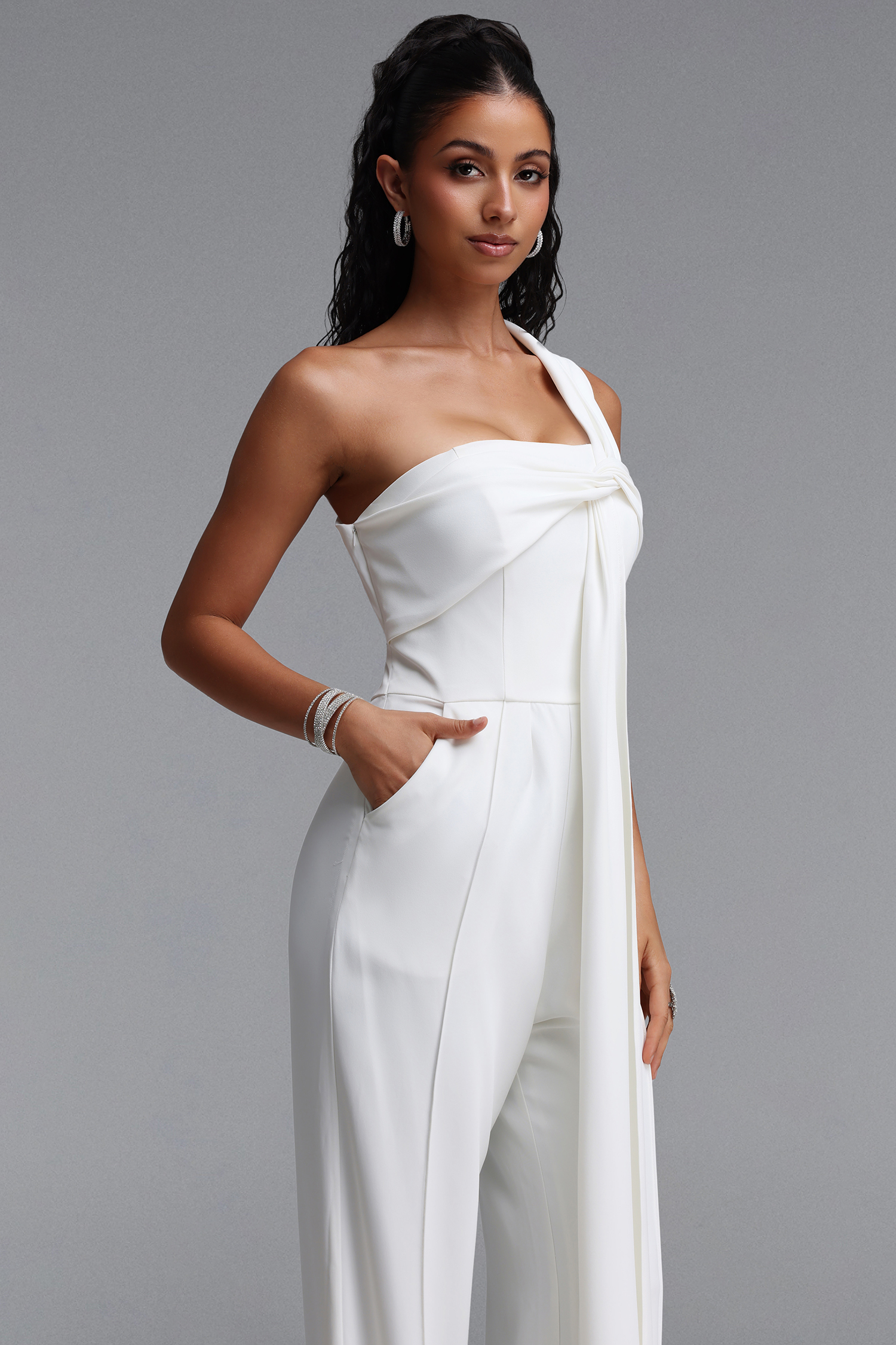 Lexy Elegant One Shoulder Knot Pleated Long Jumpsuit