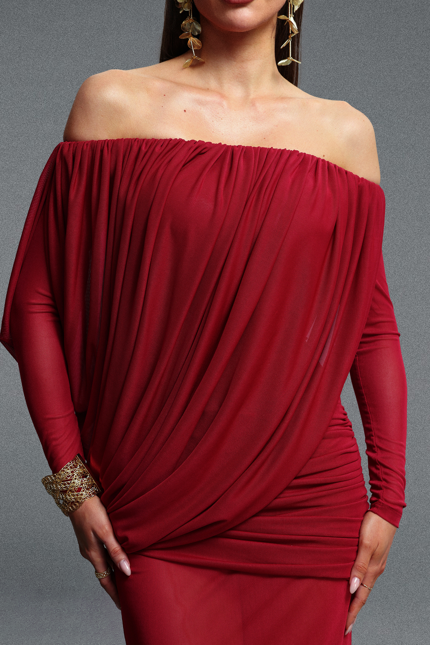 Uano Elegant Luxurious Off Shoulder Long Sleeve Ruched Knit Maxi Dress