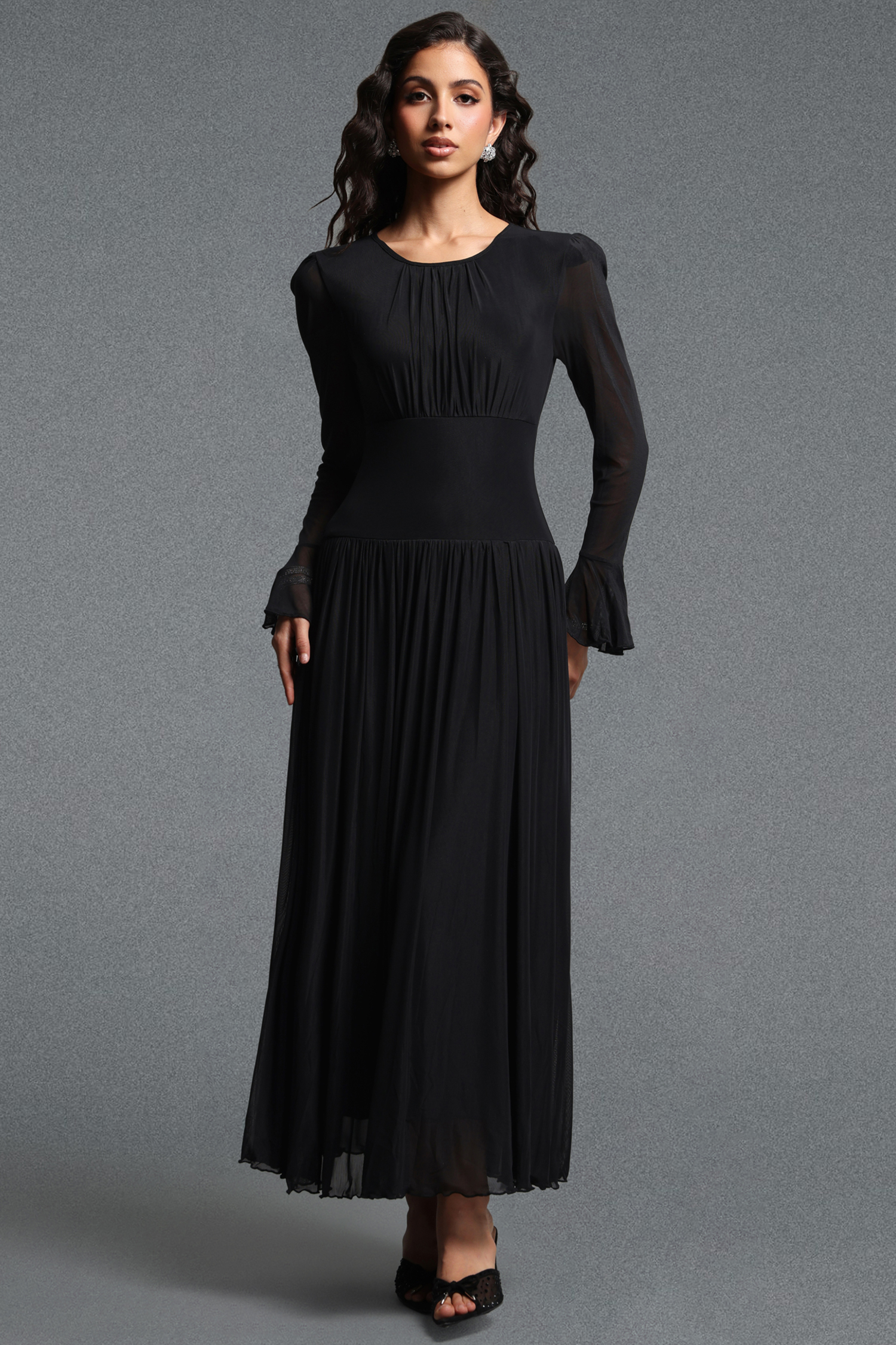 Kyra Classic Flowy Round Neck Long Sleeve Chiffon Maxi Dress