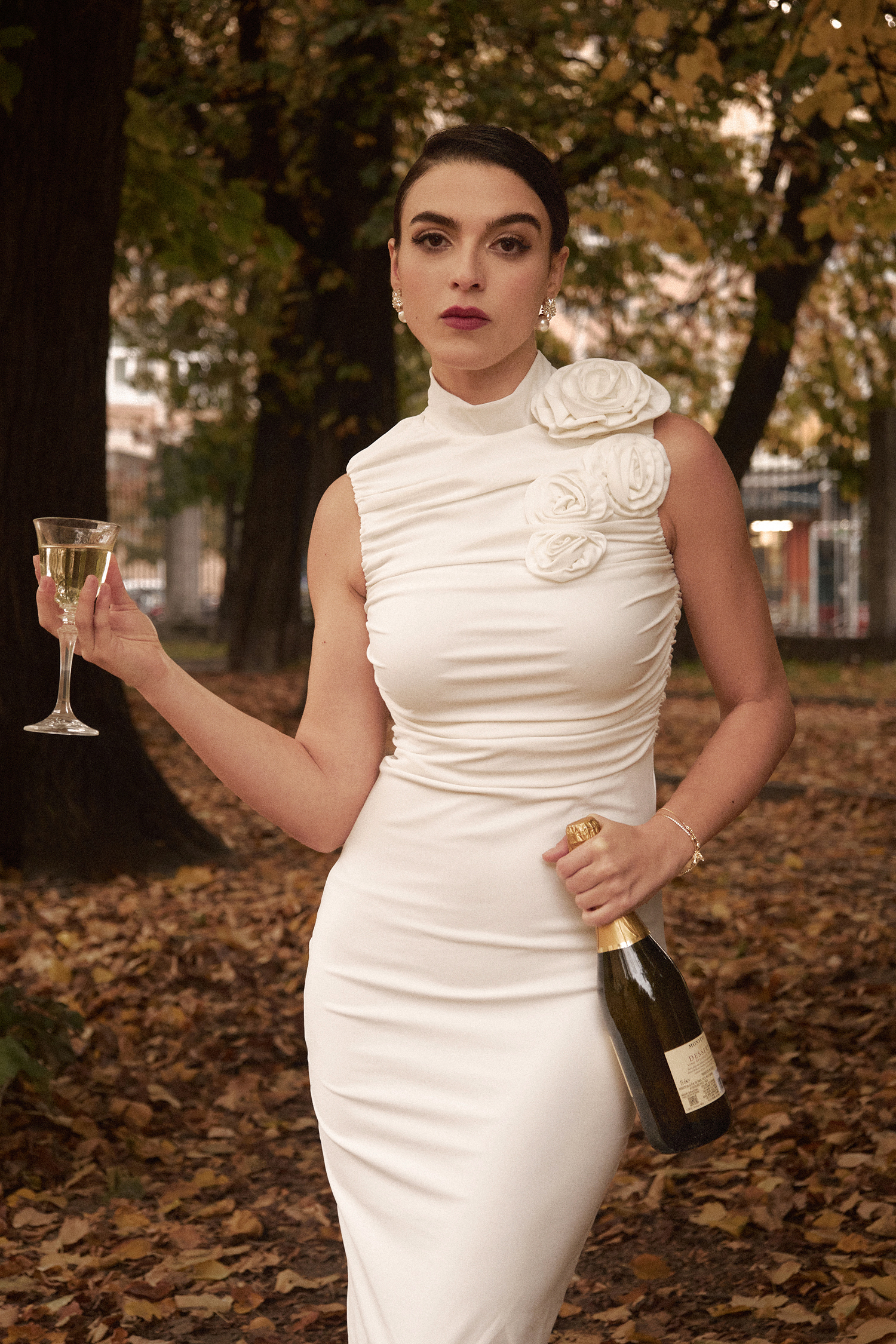 Shaney Flowers Slim Sleeveless Midi Dress