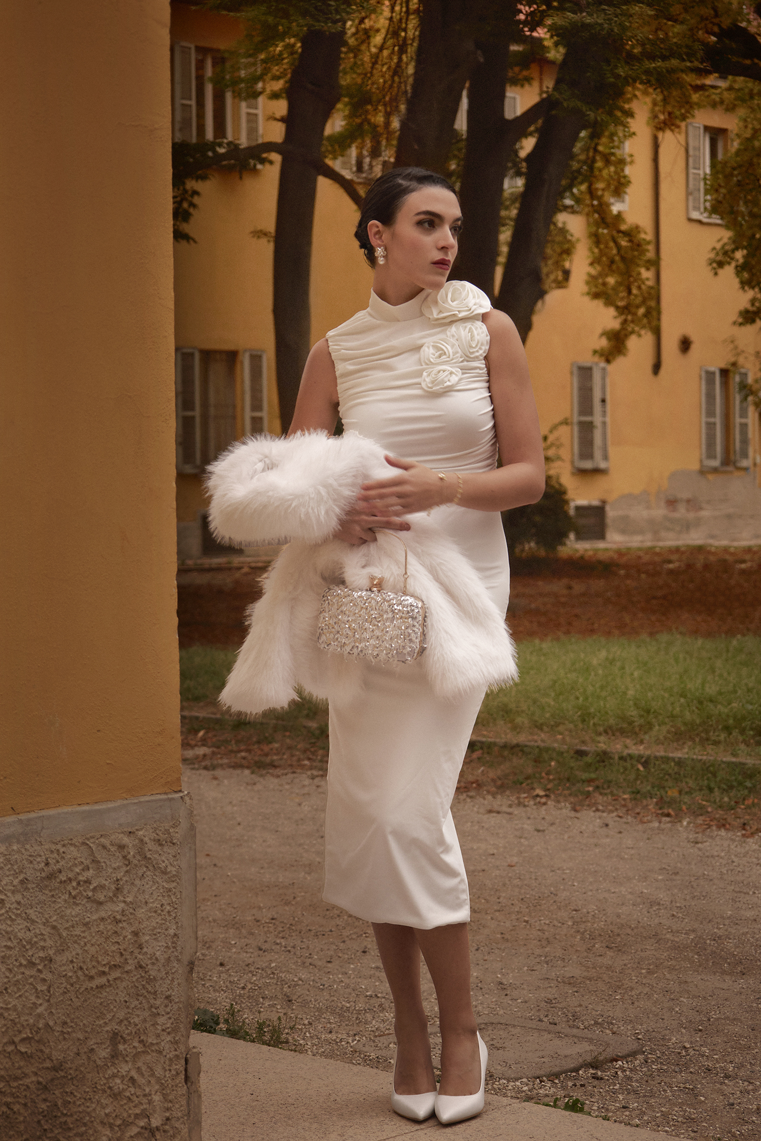 Shaney Flowers Slim Sleeveless Midi Dress