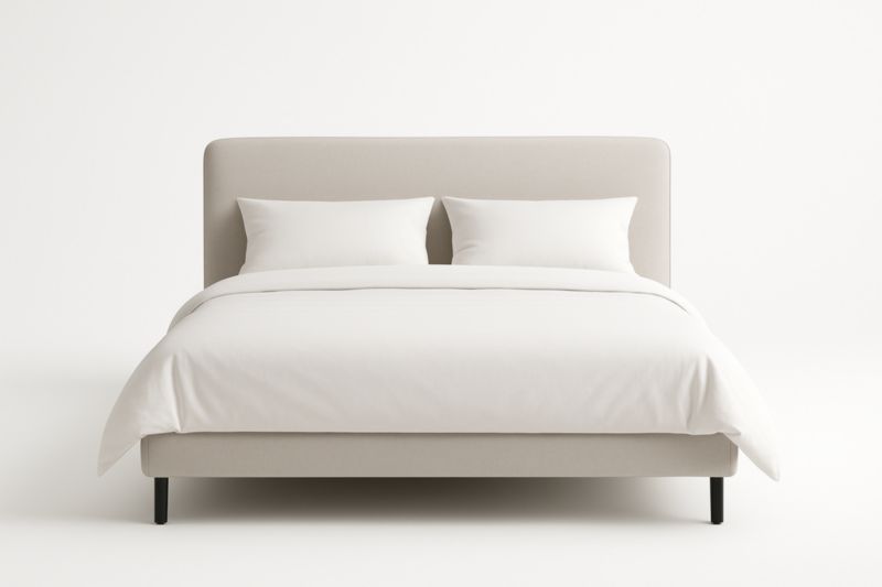 Letto matrimoniale beige con struttura in legno e testiera in tessuto poliestere-Darovinal