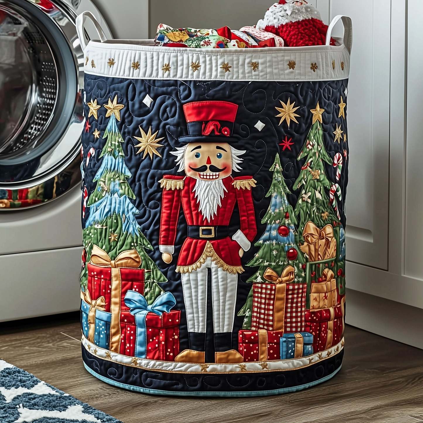 Nutcracker Guard Quilted Laundry Basket GFTOMA5039