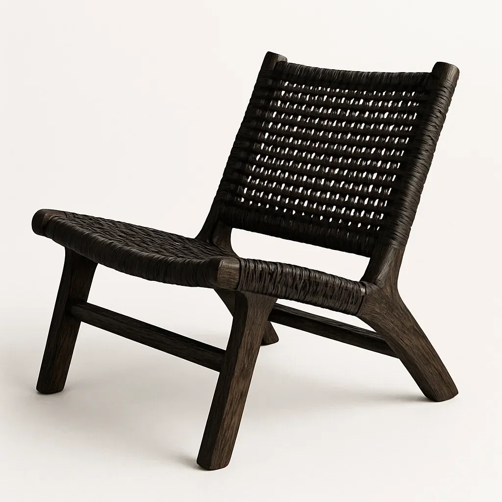 Sedia in rattan intrecciato nero con struttura in legno massello-Livinistry