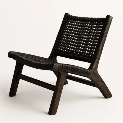 Sedia in rattan intrecciato nero con struttura in legno massello-Livinistry