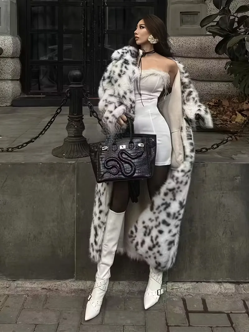 Women's Grass Outerwear with Lynx Pattern, Faux Fur Lined Thick Leopard Print Long Coat with Suit Collar Winter Loose Trendy Jacket, Fashion Outerwear, Chic Fur Lining, Highquality Finish, Statement Piece, Fashionforward Women