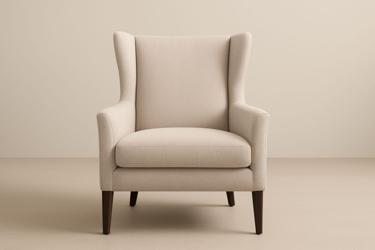 Poltrona in Tessuto di Poliestere Beige con Gambe in Legno massello, con cuscino