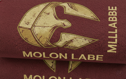 Molon Labe Spartan Warrior Premium Bath Towel – Distressed Combat Design 