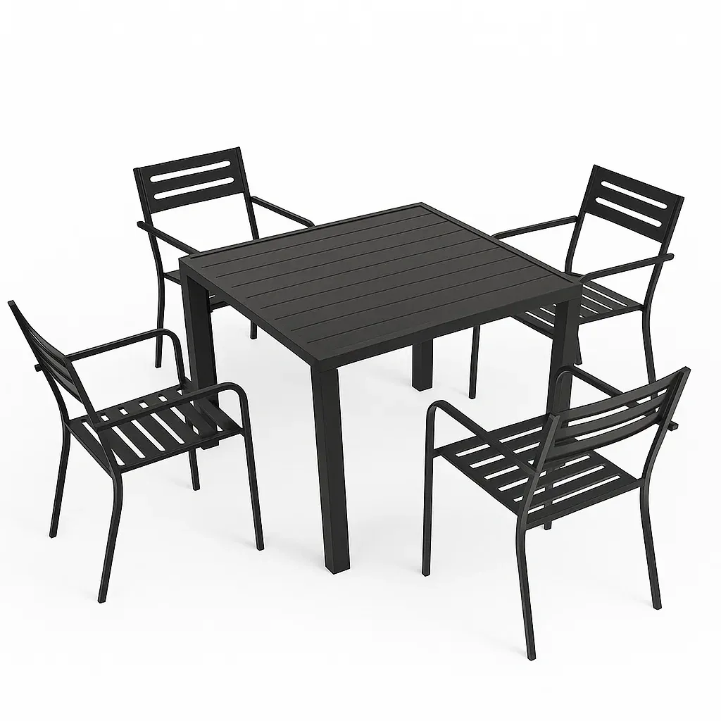 Set tavolo e sedie da pranzo