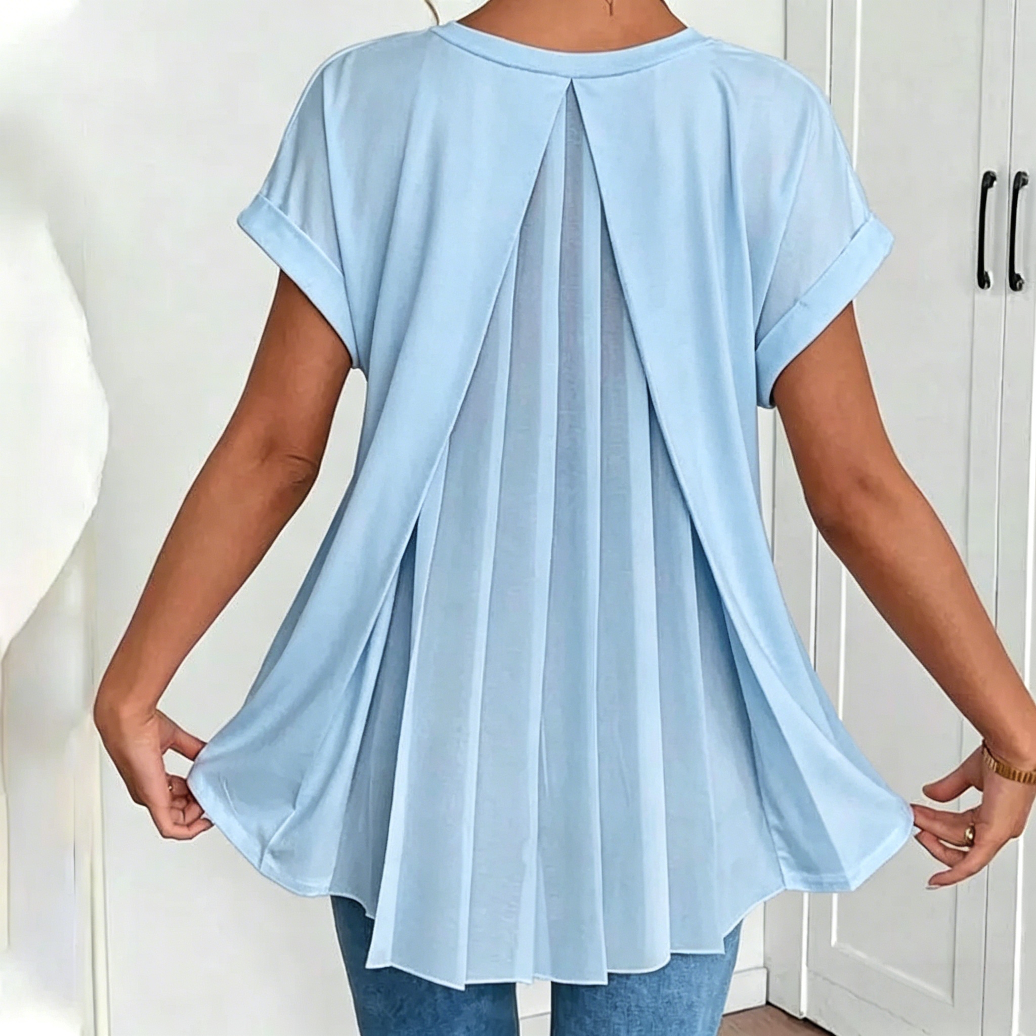 Pleated Back Shirt