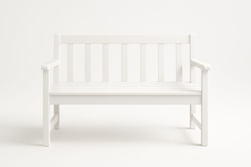 Banc de jardin en bois blanc