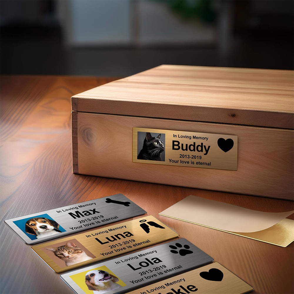 Personalized Stainless Steel Pet & Loved One Memorial Badge | BKPet222