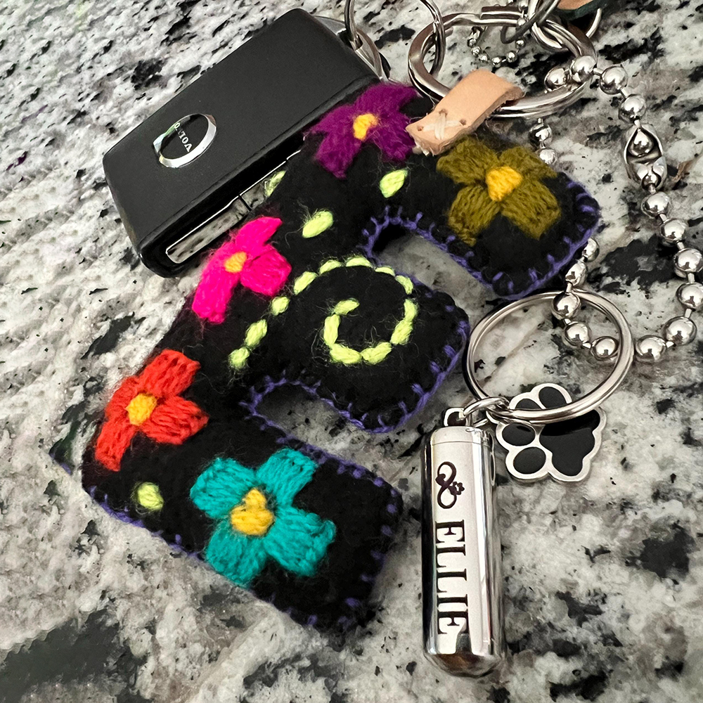 Personalized Pet Ashes Keepsake Keychain | BKPet351