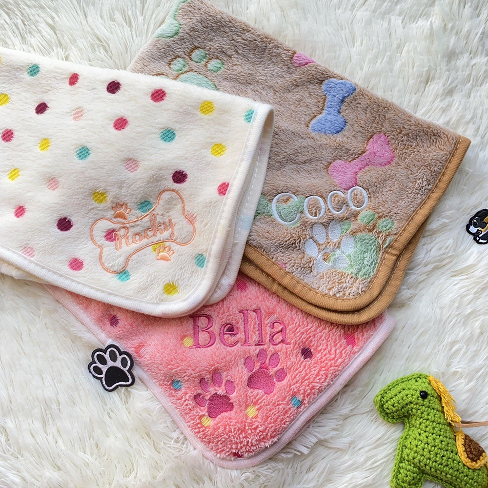 Personalized Embroidered Lovely Flannel Pet Blanket | BKPet353