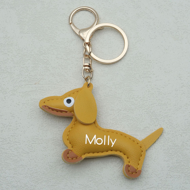 Personalized Lovely Leather Dachshund Keychain | CWGift09