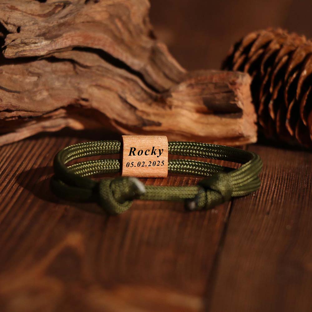 Personalized Engraved Pet Portrait Wooden Bracelet | MNMemo27