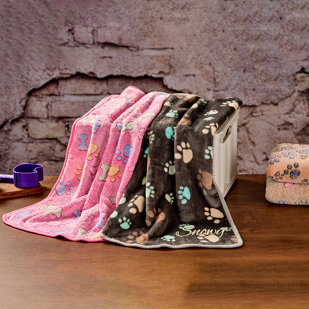 Personalized Embroidered Lovely Flannel Pet Blanket | BKPet198