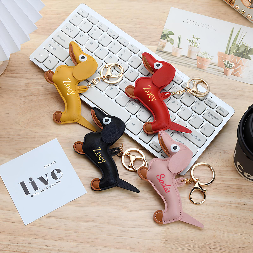 Personalized Lovely Leather Dachshund Keychain | CWGift09