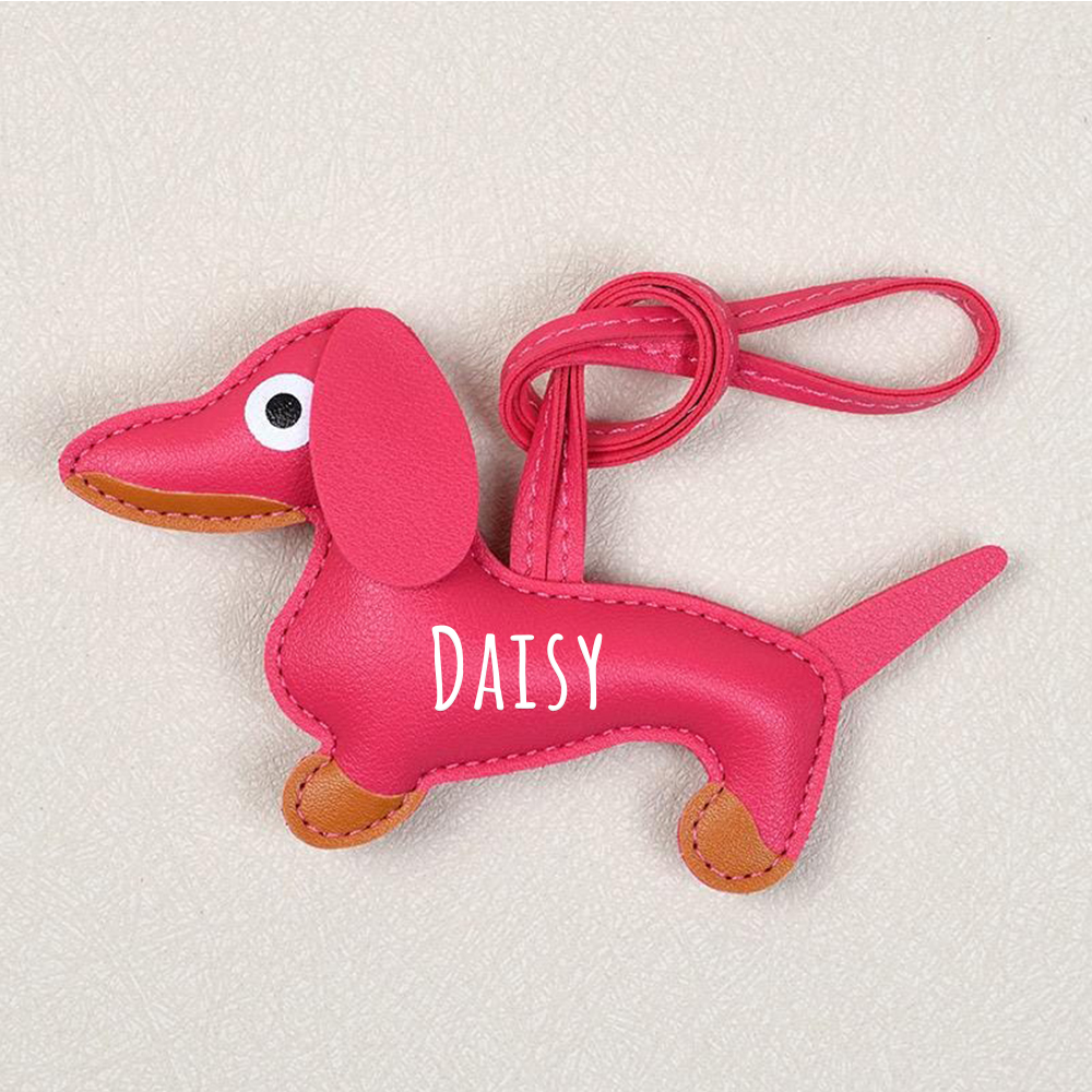Personalized Lovely Leather Dachshund Keychain | CWGift08