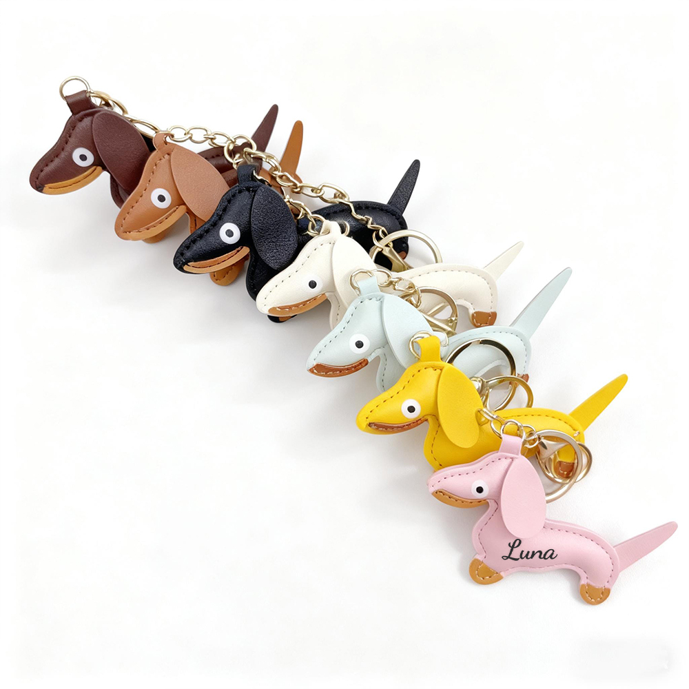 Personalized Lovely Leather Dachshund Keychain | CWGift09