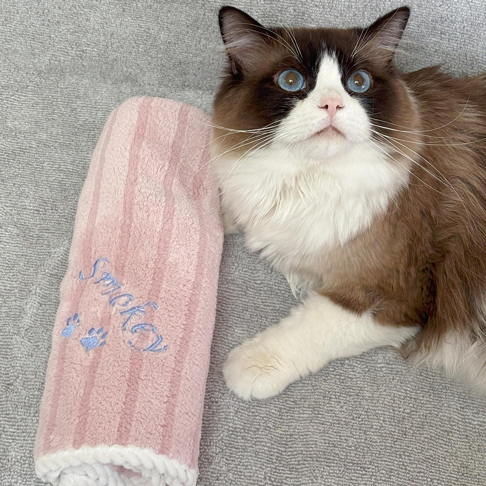 Personalized Embroidered Cozy Coral Fleece Pet Blanket | BKPet199