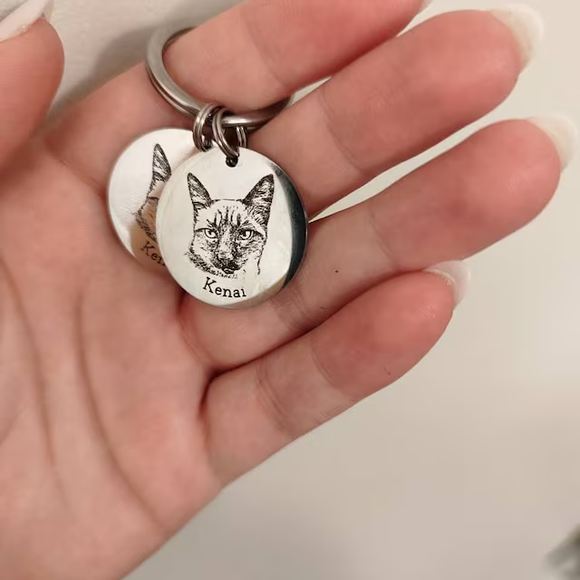 Personalized Engraved Pet Portrait Keychain | BKPet83