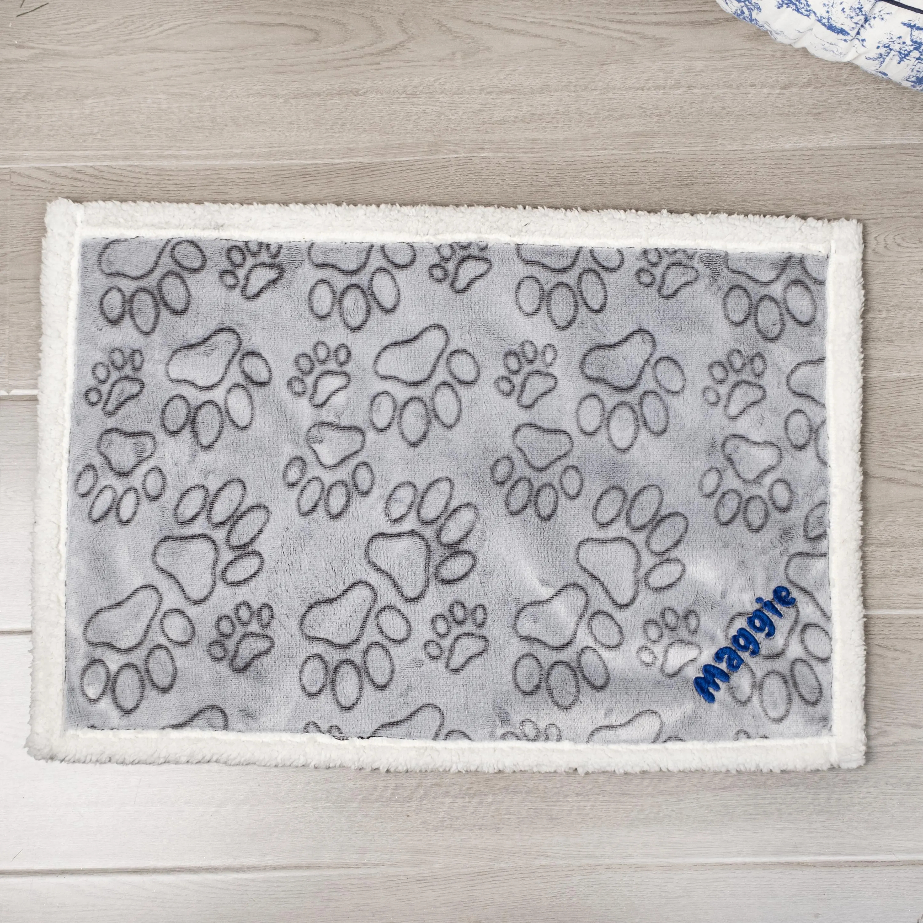 Personalized Warm Pet Blanket for Comfort & Unique | BKPet297