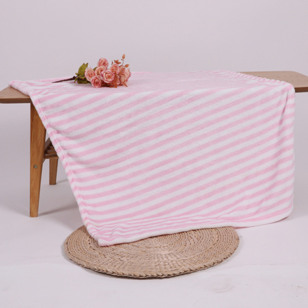 Personalized Warm Pet Blanket for Comfort & Unique | BKPet240