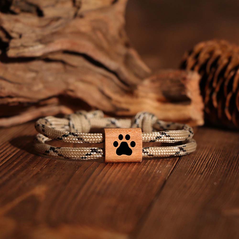 Personalized Engraved Pet Portrait Wooden Bracelet | MNMemo27